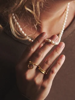 Billie Slim Ring