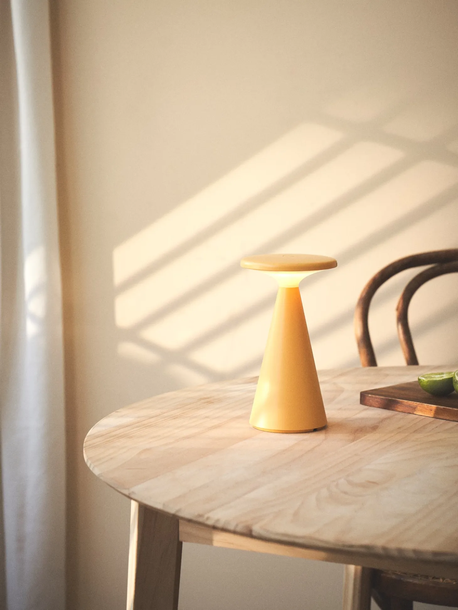 Bordlampe Med LED